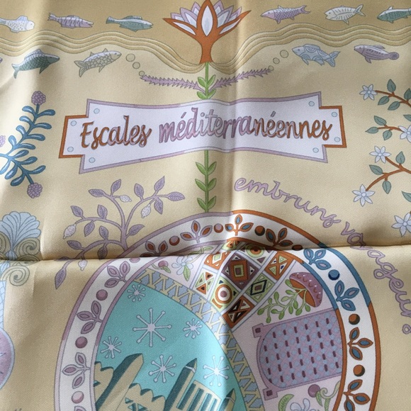 Authentic Hermès 100% Silk 90 cm Scarf “Escales Mediterraneennes” - Picture 3 of 13